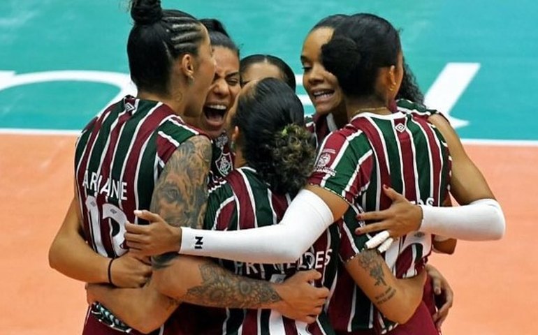 Fluminense perde invencibilidade na Superliga feminina de vôlei