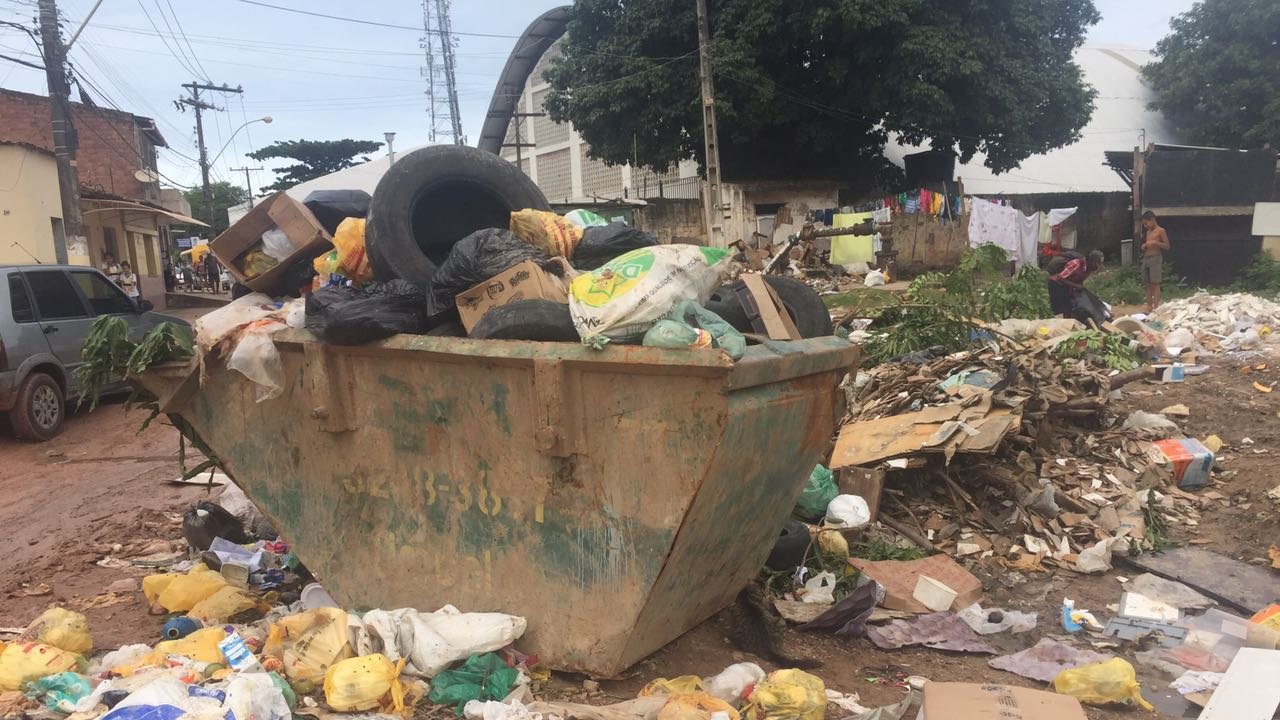 Prefeituras são notificadas por causada disposição irregular de lixo