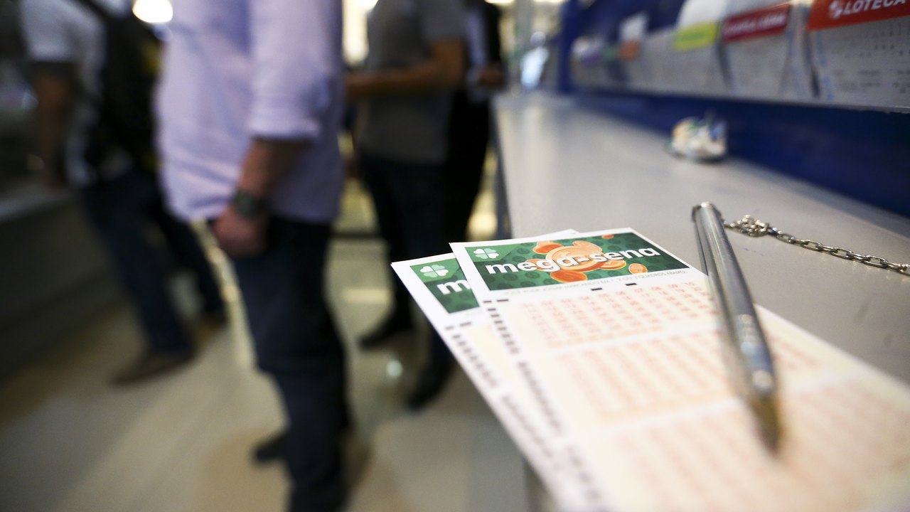 Mega-Sena acumula para R$ 50 milhões; confira os números sorteados