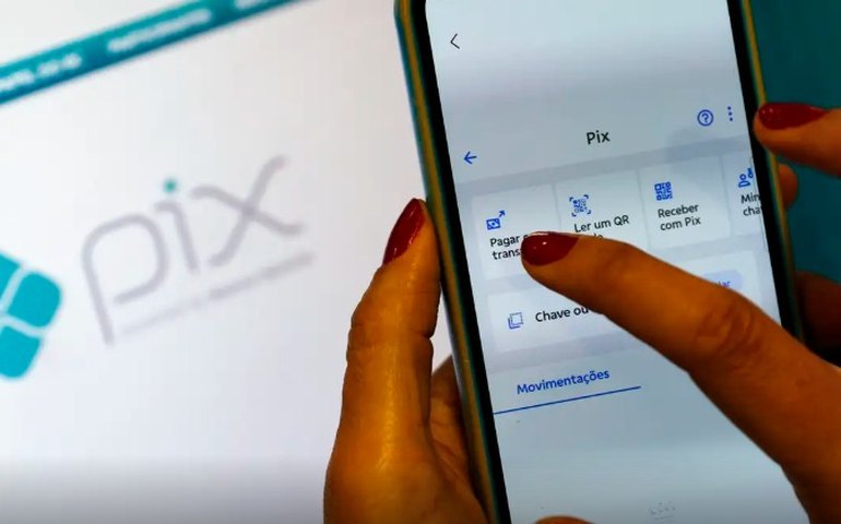 Pix já responde por 54,7% das transações financeiras no Brasil, informa BC