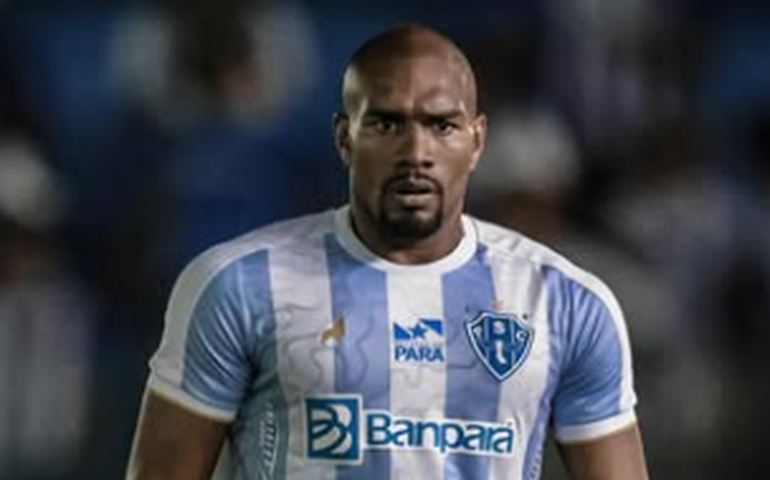 Ponte Preta desiste da contratação do lateral Kevyn, do Paysandu, após lesão no joelho
