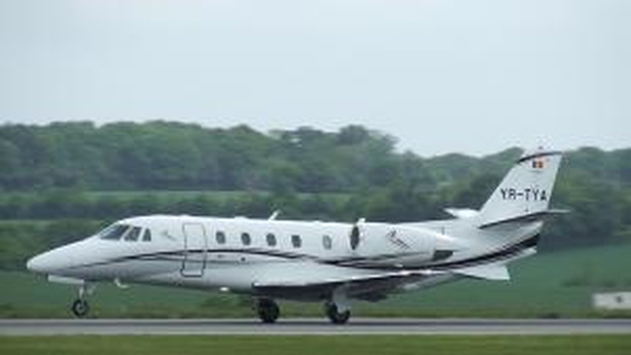 Prefeitura Santos confirma mais cinco feridos na queda de aeronave Cessna 560XL