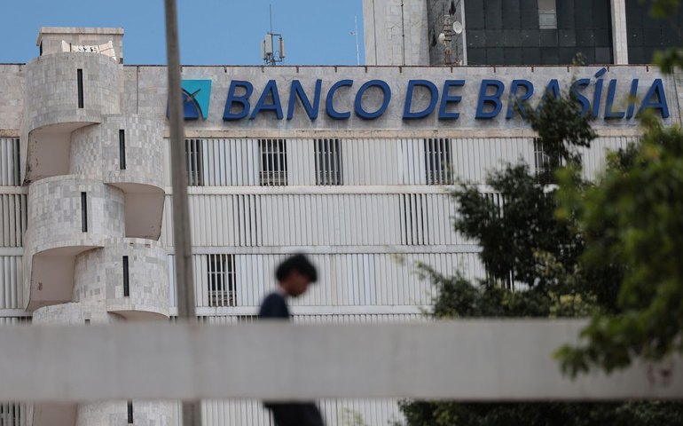 Fundo oferece R$ 15 bi por ativos do BRB ligados ao Master, diz GDF