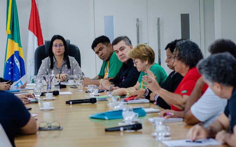 Governo de Alagoas apresenta ao Sinteal propostas de valorização dos servidores da educação