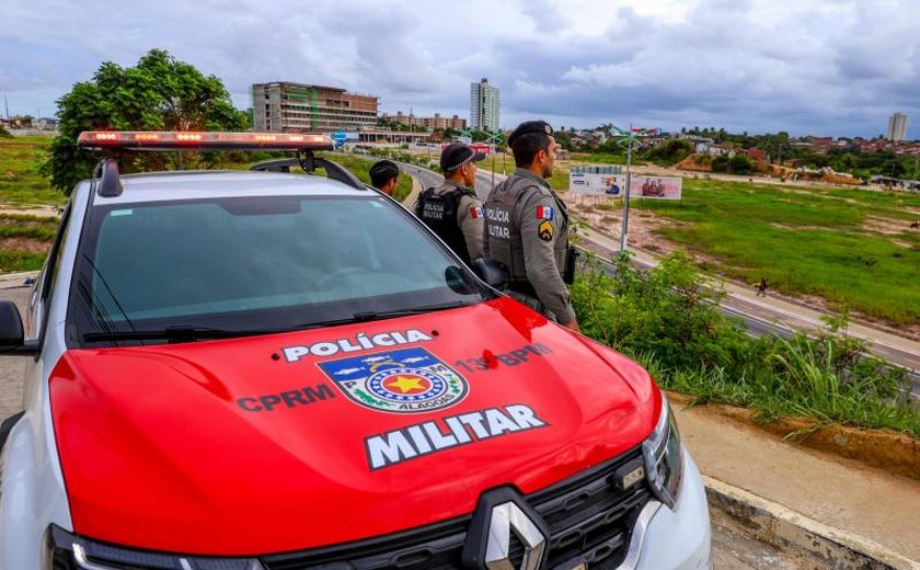 Polícia apreende entorpecentes e cumpre mandados de prisão na Região Metropolitana
