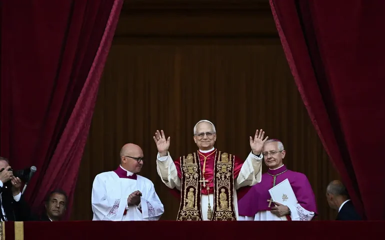 Papa Leão 14 pede solução justa e duradoura para conflitos no Mundo