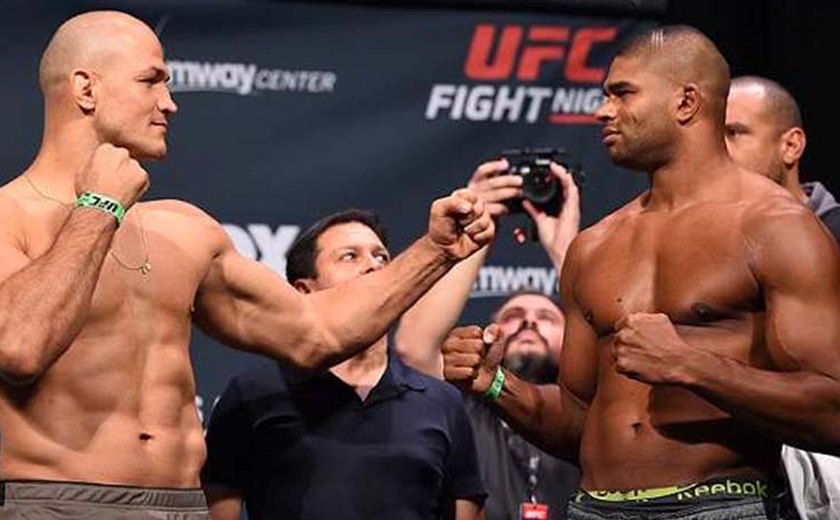 Cigano admite &#8216;vacilo&#8217; e parabeniza Overeem por nocaute