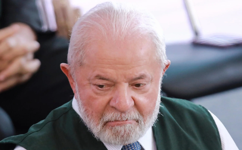 Alta da gasolina atinge 12% desde que Lula assumiu