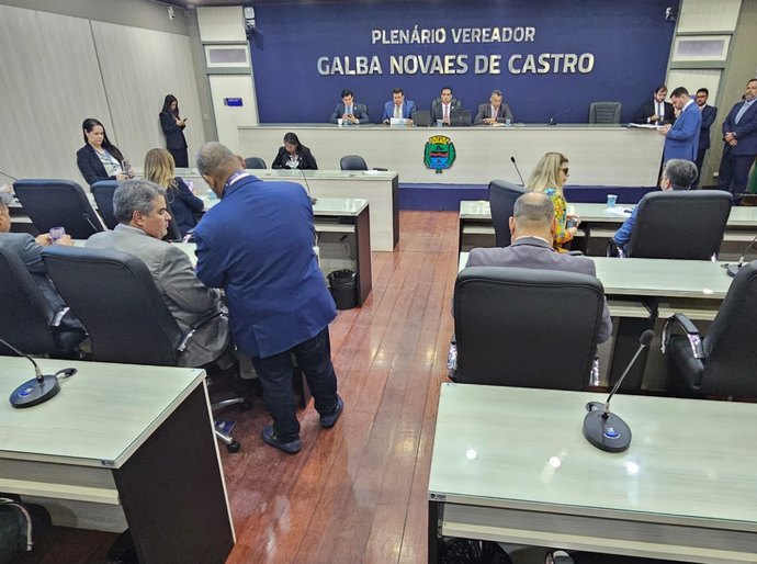 Galba Netto destaca importância do concurso público para modernização dos serviços da Câmara de Vereadores