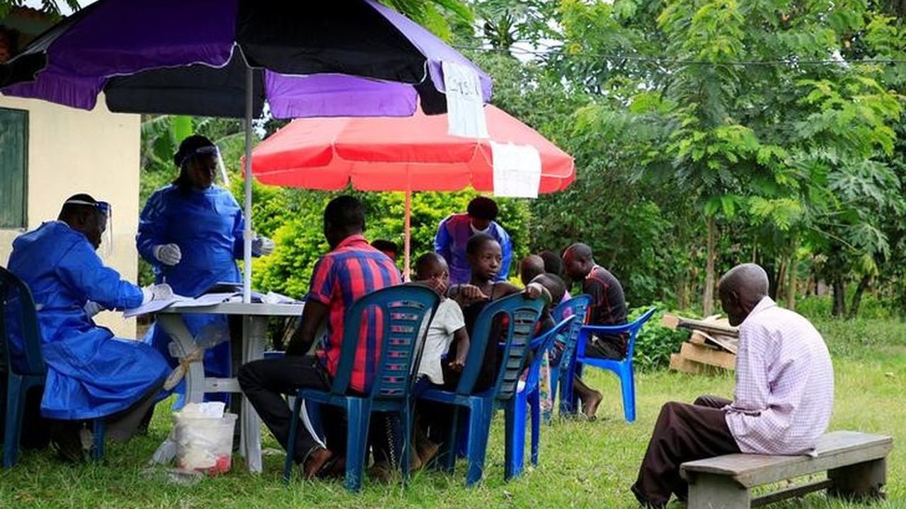 Uganda declara fim de surto de ebola  