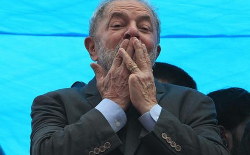 &#8216;Só o dia que eu morrer vou parar de lutar&#8217;, diz Lula