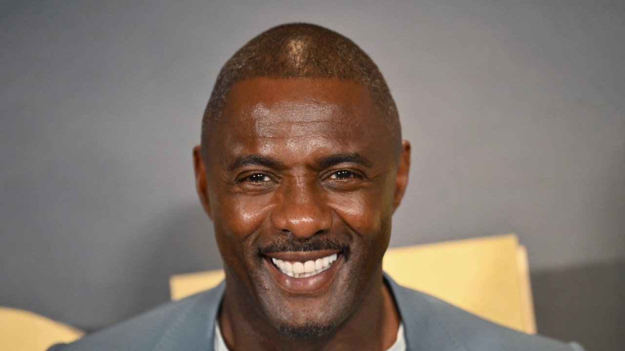 Idris Elba desiste de interpretar James Bond, segundo jornal