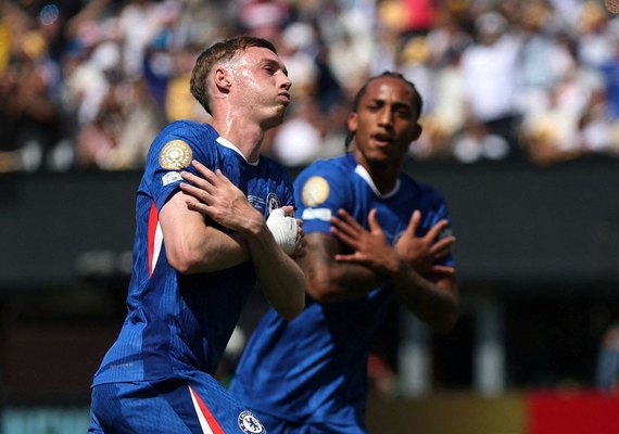 Sob a batuta de Palmer, Chelsea derrota PSG para conquistar o mundo