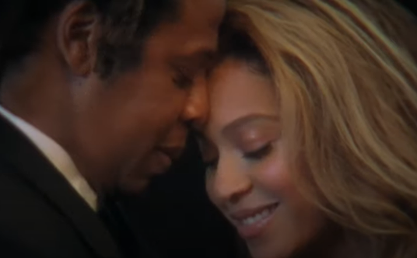 Beyoncé canta &#8216;Moon River&#8217; para Jay-Z em campanha para joalheria Tiffany &amp; Co.