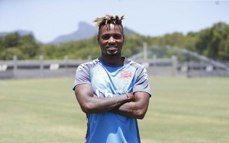 Torres projeta parceria de sucesso com Cano. ‘Vamos dar muita alegria ao Vasco’