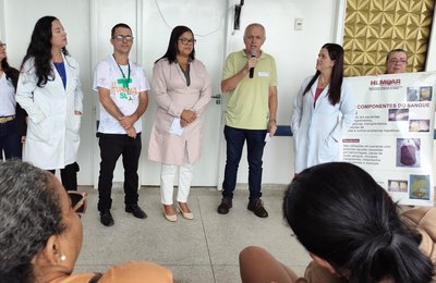 Sala de Espera do HEA leva informação sobre doação de sangue durante Campanha Junho Vermelho