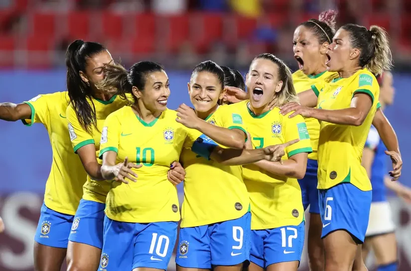 Seleção feminina de futebol terá amistoso contra a Itália em outubro