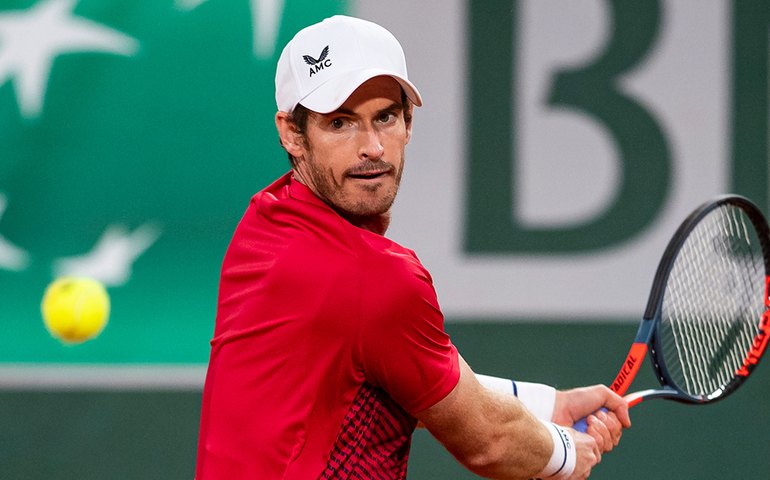 Com dores, Andy Murray desiste de jogar a segunda semana do ATP 250 de Colônia