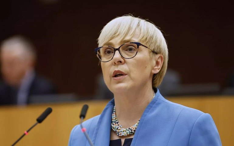 UE entende necessidade de retomar diálogo com Rússia, diz presidente eslovena