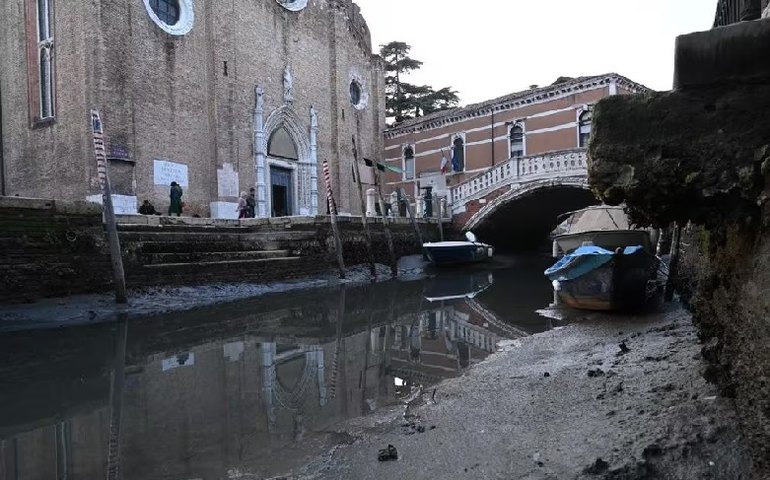 Canais de Veneza secam enquanto Itália enfrenta novo alerta de estiagem