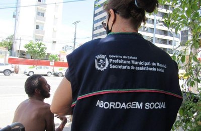 Serviço oferecido pela Semas faz busca ativa de pessoas em situação de rua na capital