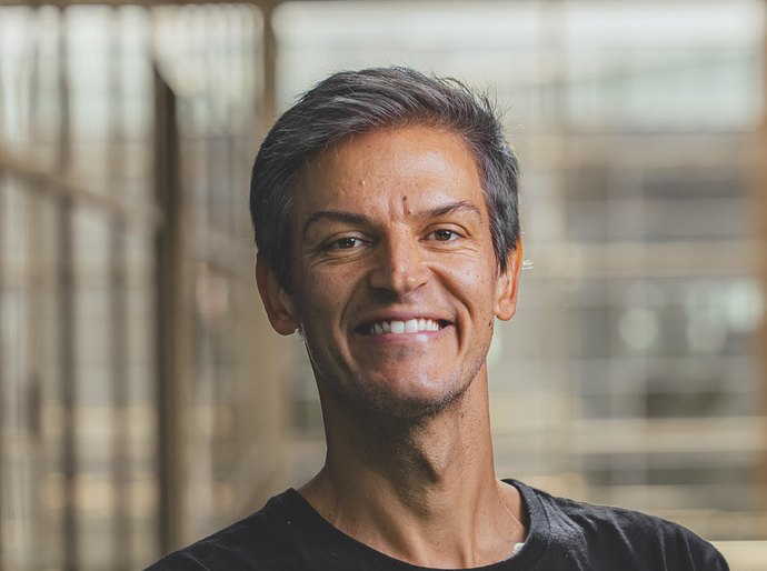 Vender ou comprar não é mais escolha, é estratégia