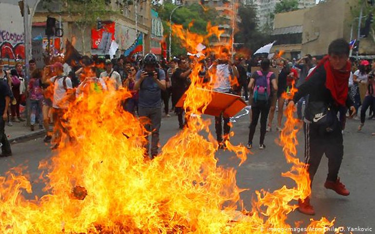 A agitação social que inflama a América do Sul