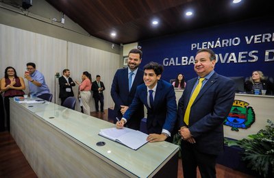 Vereador Gerônimo Barbosa toma posse na Câmara Municipal de Maceió