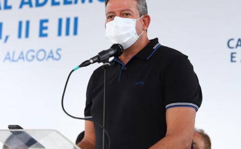 Artur Lira trabalha para fortalecer chapa do PP e União Brasil