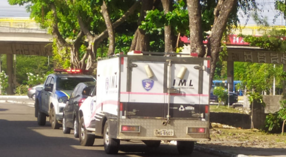 Corpo é encontrado em valeta de água na Zona Sul de Aracaju / Foto: Foto: Reprodução/Portal A8SE