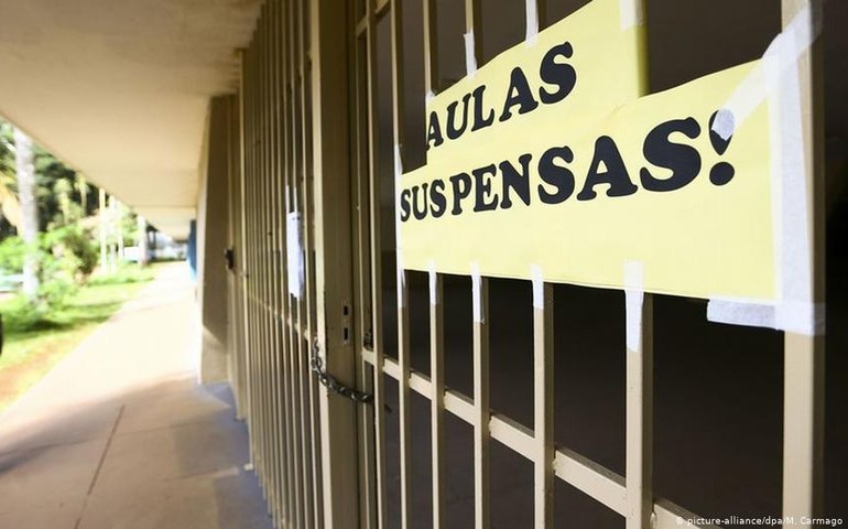 Como a pandemia de coronavírus impacta o ensino no Brasil