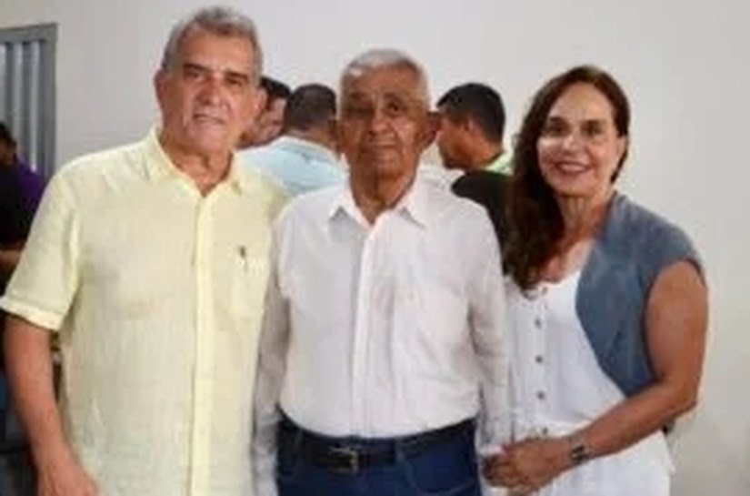 Prefeito Jorge Dantas faz reconhecimento especial a Pedro Lúcio Rocha