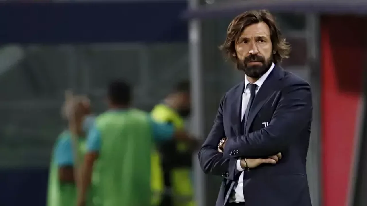Pirlo aceita convite para ser novo técnico da Itália, diz mídia