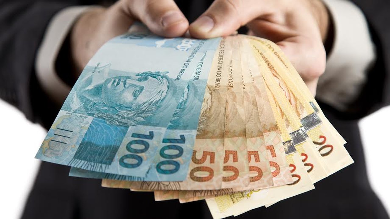 ‘Revisão da vida toda’ da aposentadoria custaria R$ 360 bilhões, diz União