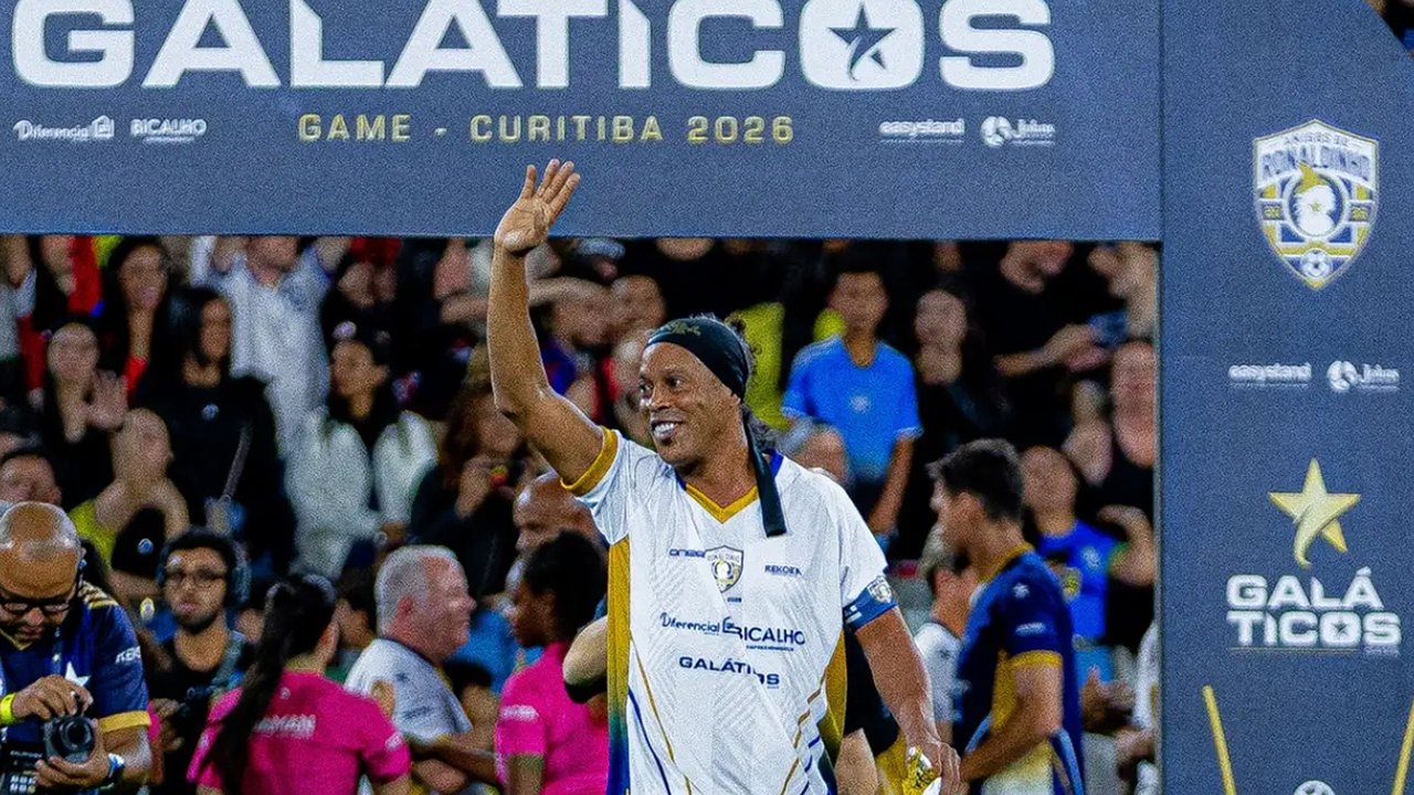 Ronaldinho Gaúcho anuncia retorno ao Ravenna da Itália