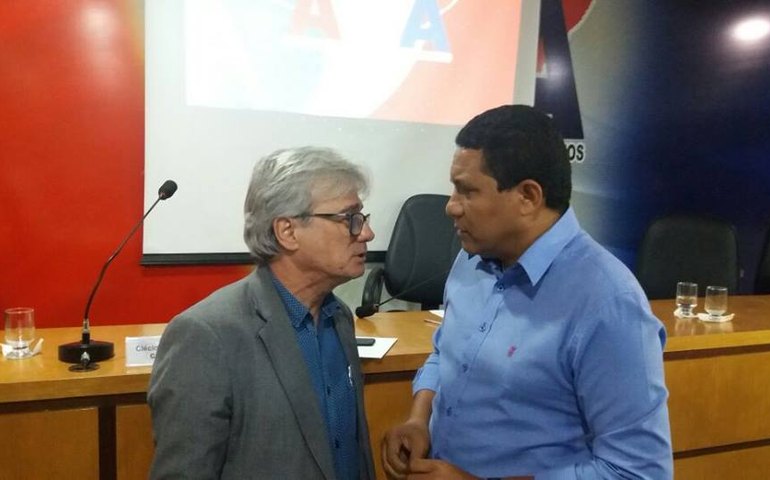 Palmeira é o primeiro município alagoano a regularizar dívida com a Casal