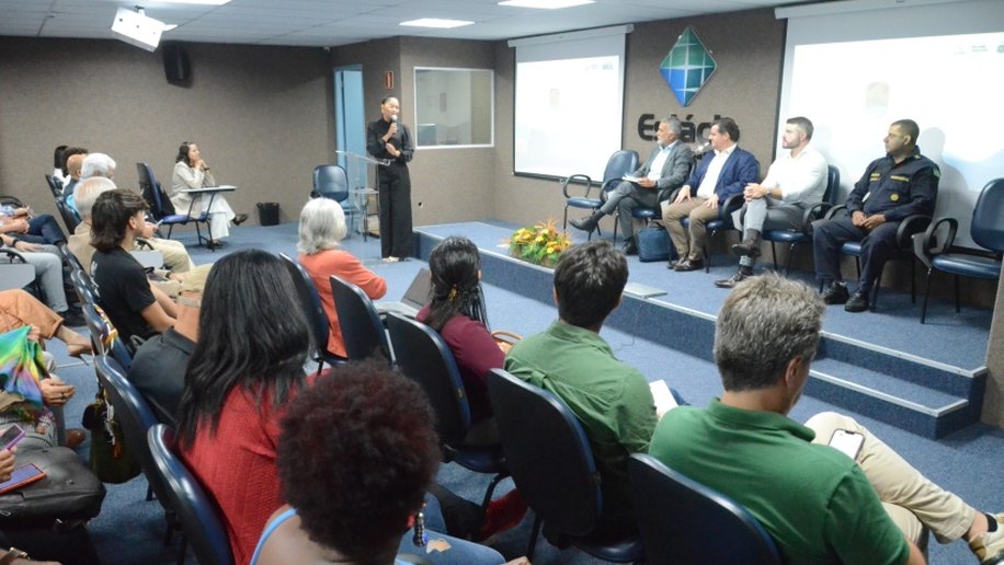 Seminário-Oficina discute futuro da orla de Maceió
