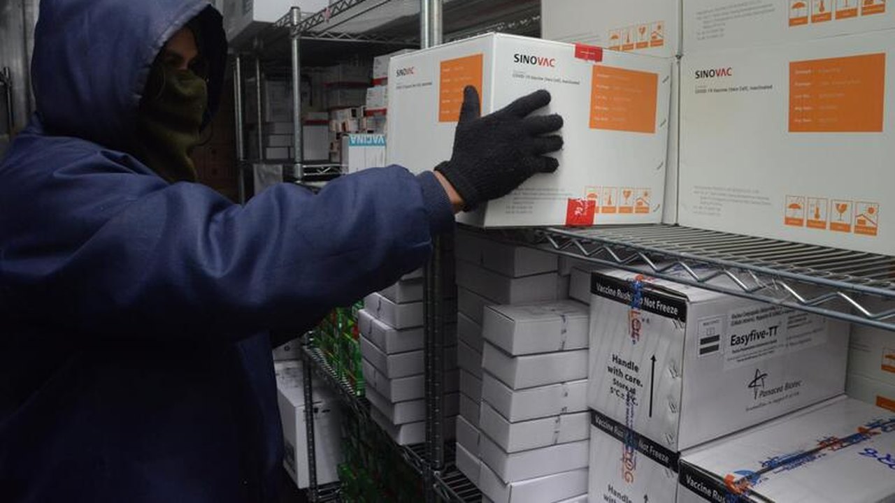 Alagoas recebe mais 229.450 doses de vacinas contra a Covid-19