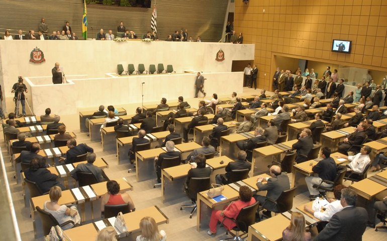 Polícia Civil vai investigar ameaças de morte a deputadas de SP