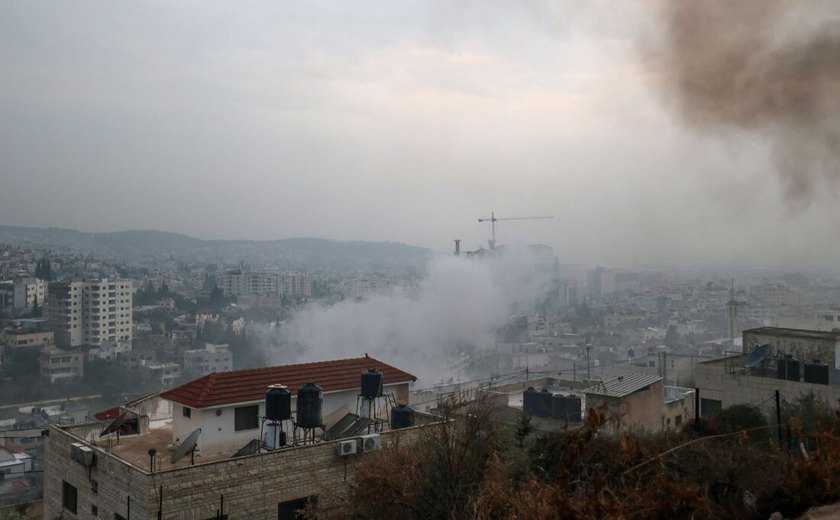 Forças israelenses matam quatro palestinos na Cisjordânia