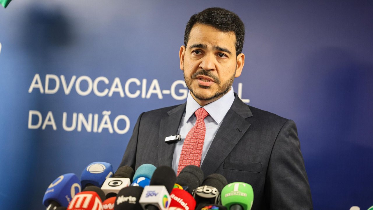 AGU nega pedido da PF contra Mendonça e aponta risco jurídico para investigações