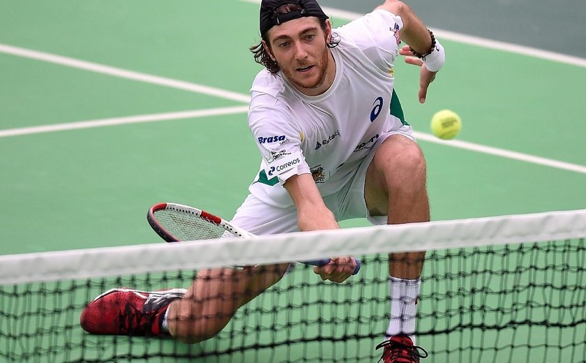 Marcelo Demoliner vence outra e vai às semifinais de duplas do ATP 250 de Lyon