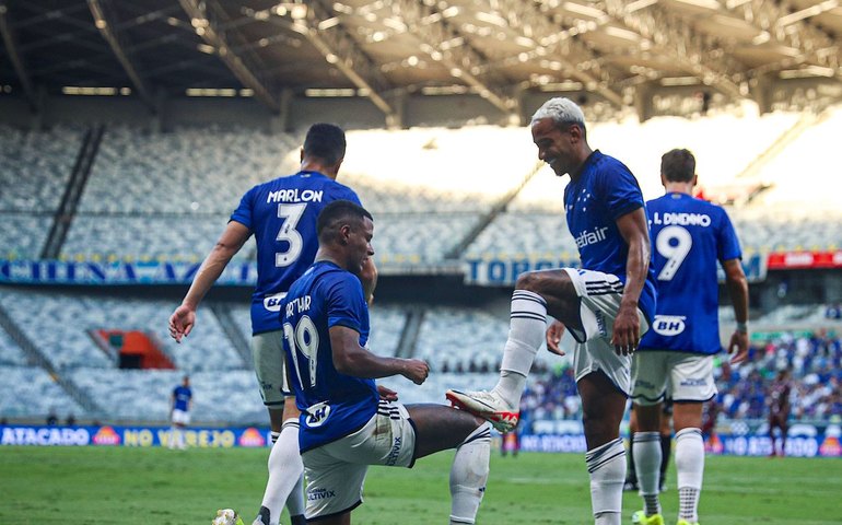 Cruzeiro supera Patrocinense com facilidade no Mineiro