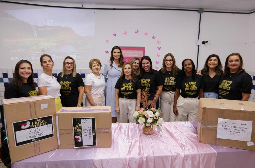 'Um Fluxo de Amor': TJAL distribui mais de 9 mil absorventes em escolas municipais