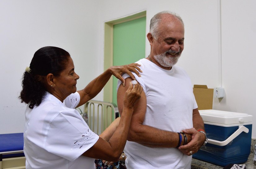 Sabe quais as vacinas do Calendário Nacional de Vacinação do Idoso? Especialista da Sesau informa