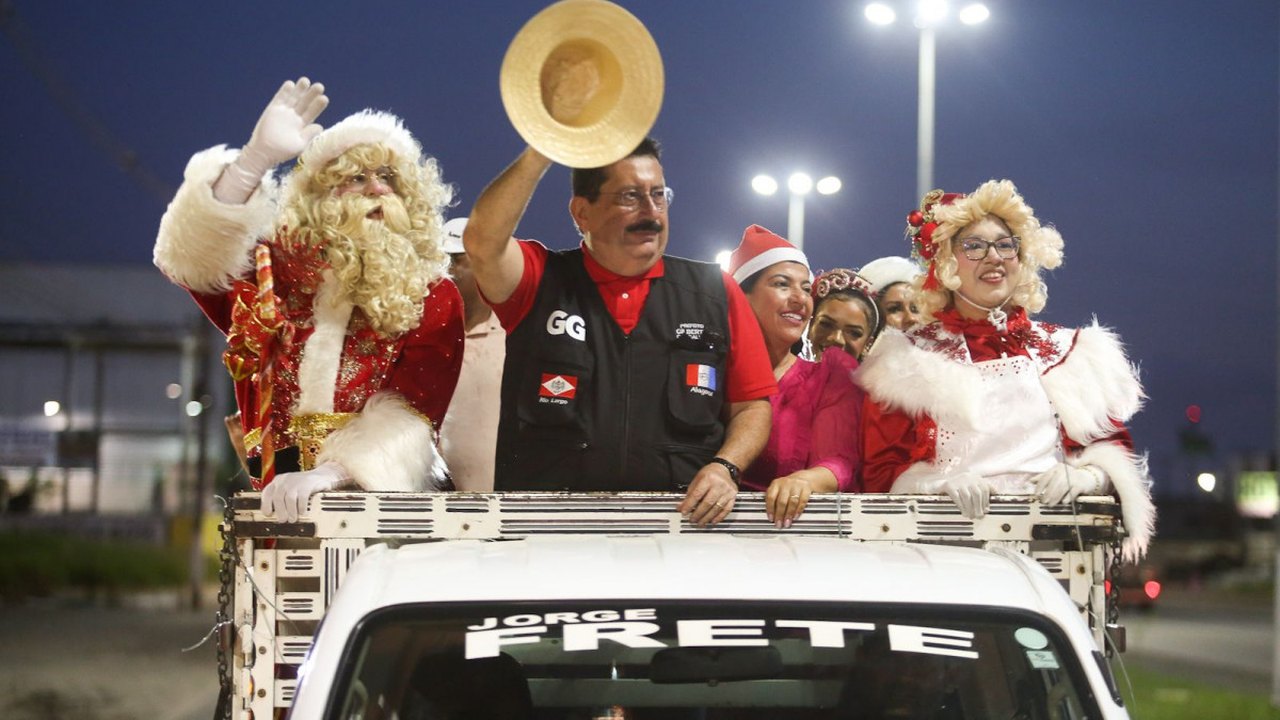Chegada do Papai Noel marca o início do Rio Largo Luz 2022