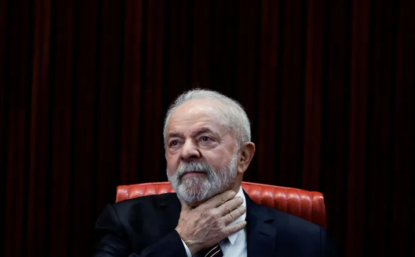 Lula confirma Marinho no Trabalho e convida presidente da Fiesp