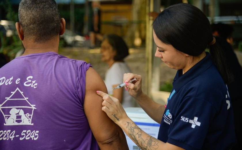 Doenças crônicas agravam infecções respiratórias em idosos, diz estudo