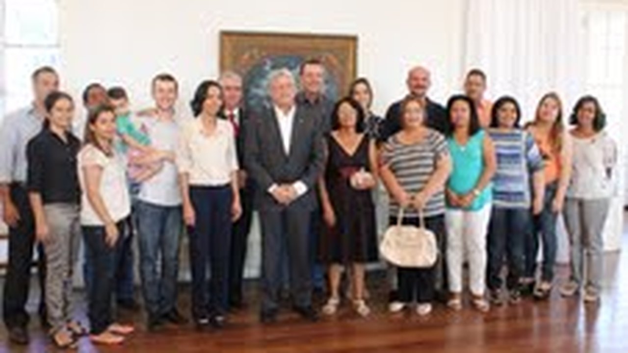 Governador recebeu homenageados da Medalha Silvio Vianna