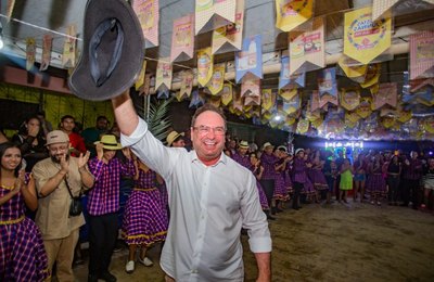Com direito a muita alegria, arraiás comunitários homenageiam centenário de Arapiraca